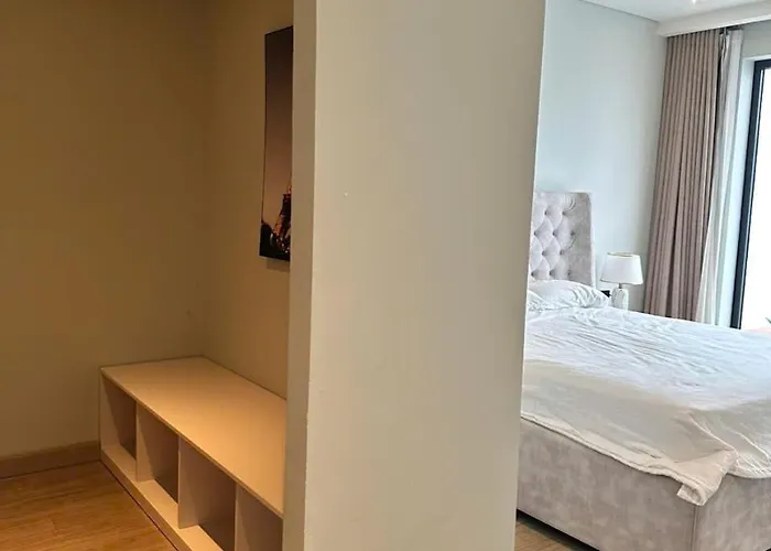 Citadines - Rosya Sea View Duplex Hạ Long